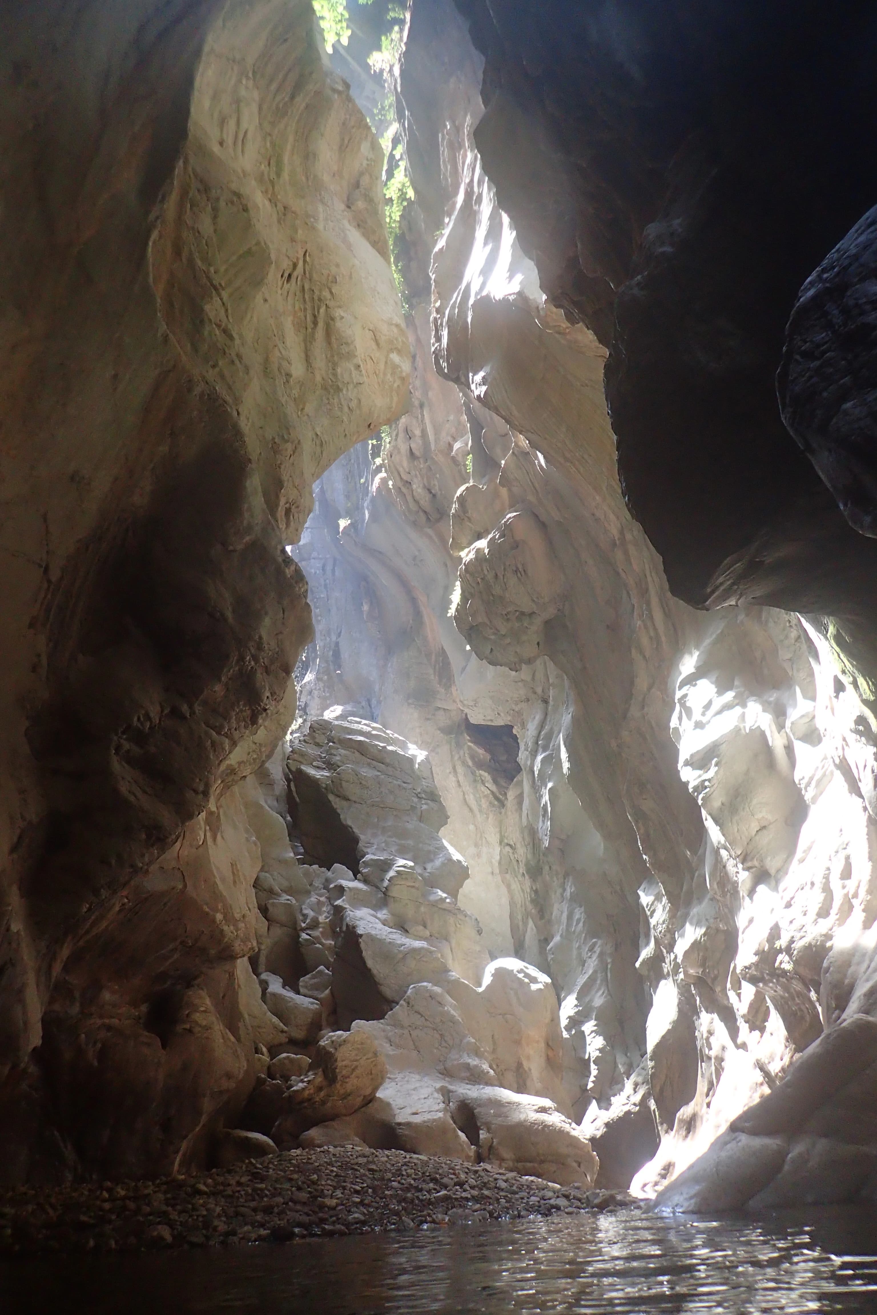 Buitreras canyon - Canyon walls in buitreras canyon