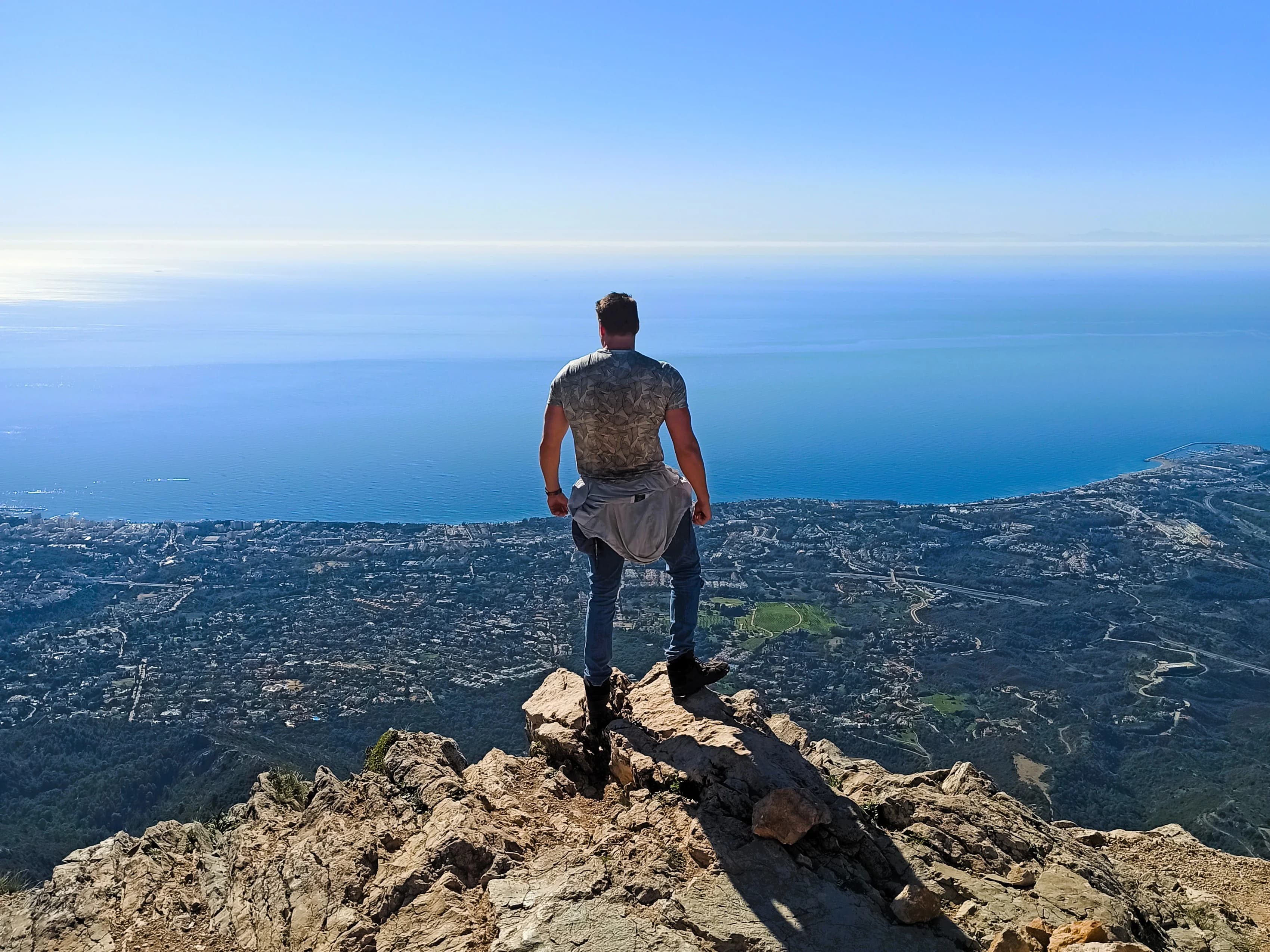 Hiking La Concha - Ascent to Marbella's most iconic peak