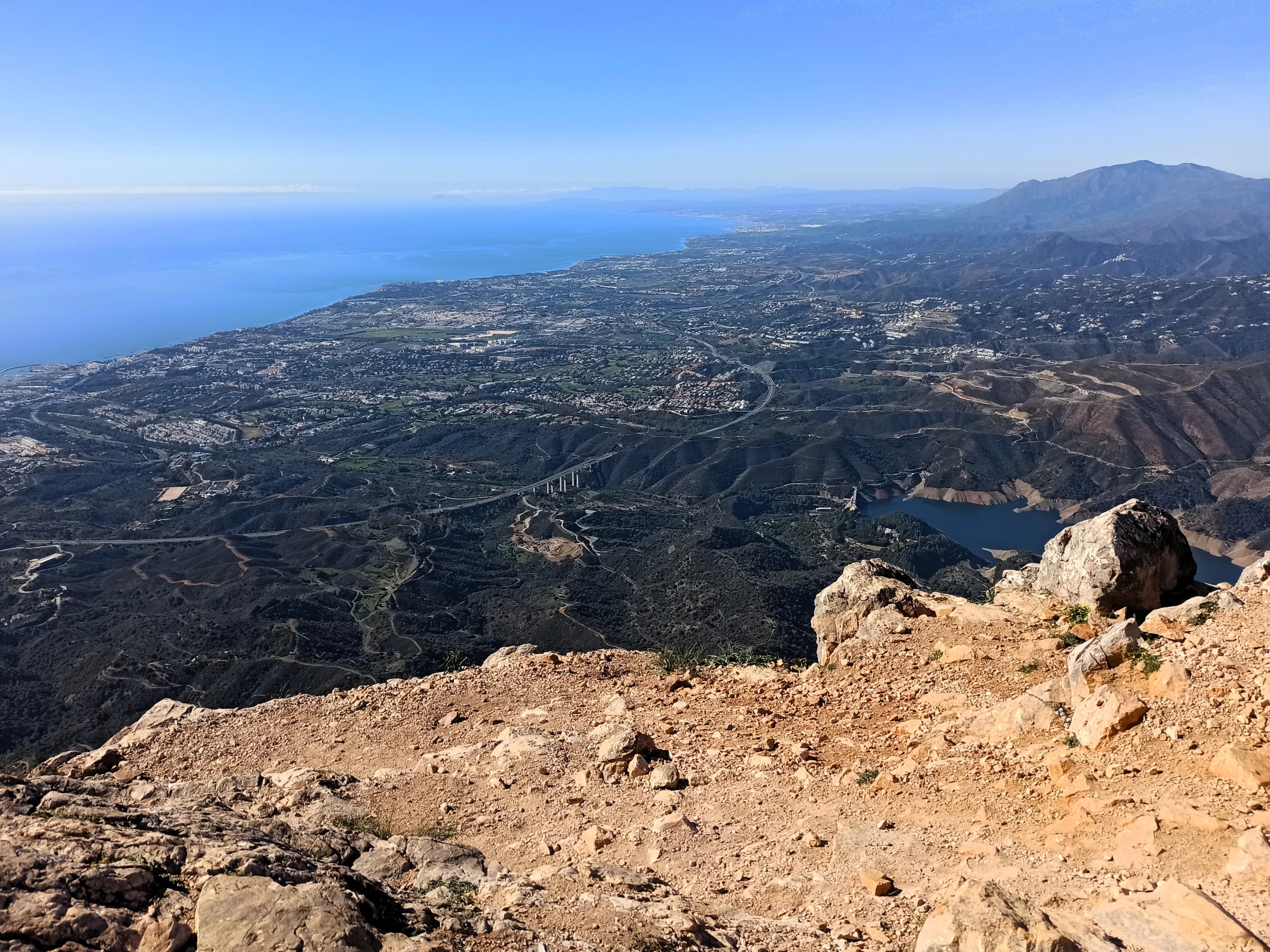 Hiking La Concha - Hikers enjoying the journey to la concha peak