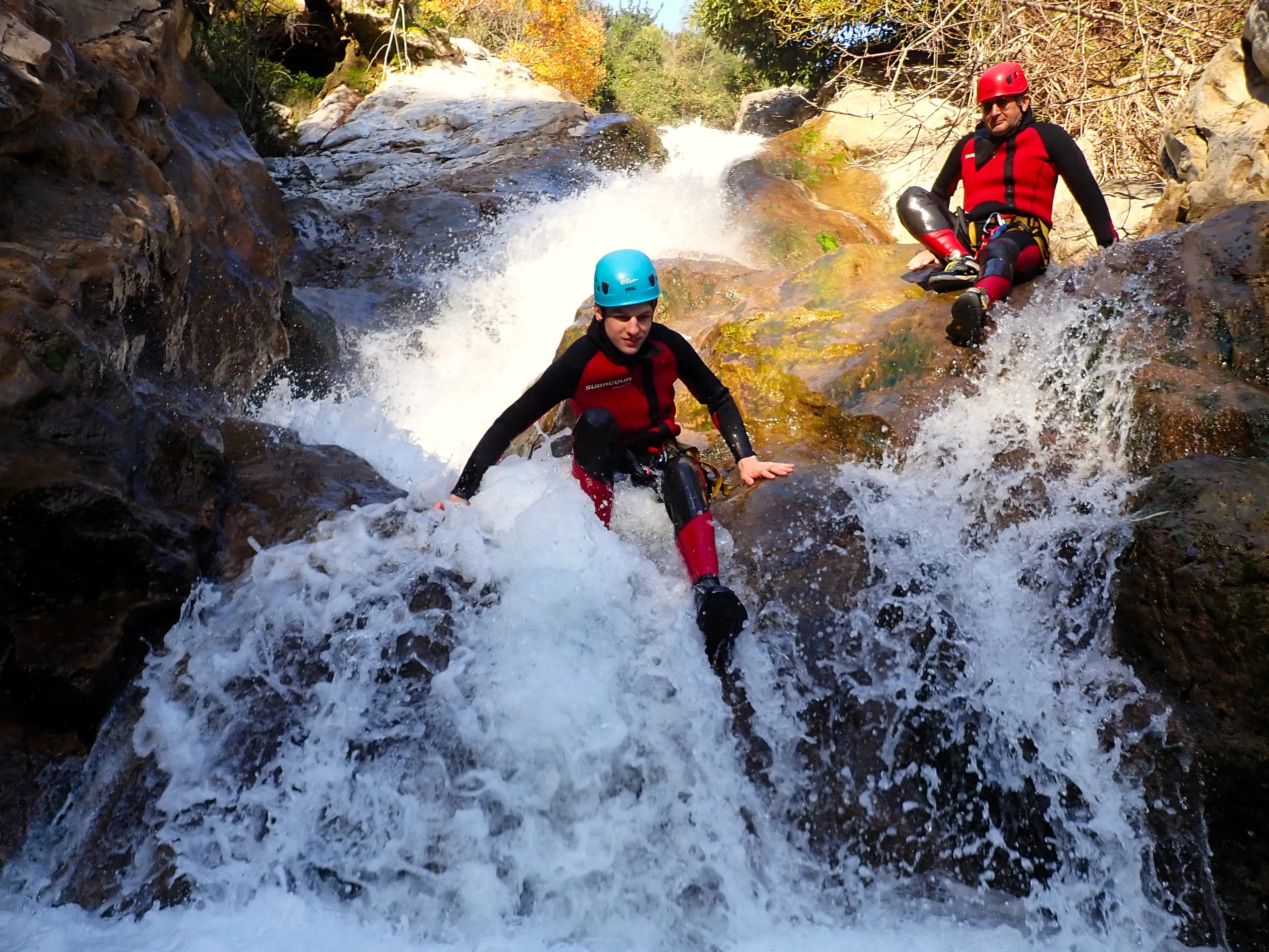 Zarzalones canyon - Crystal clear waters in zarzalones canyon